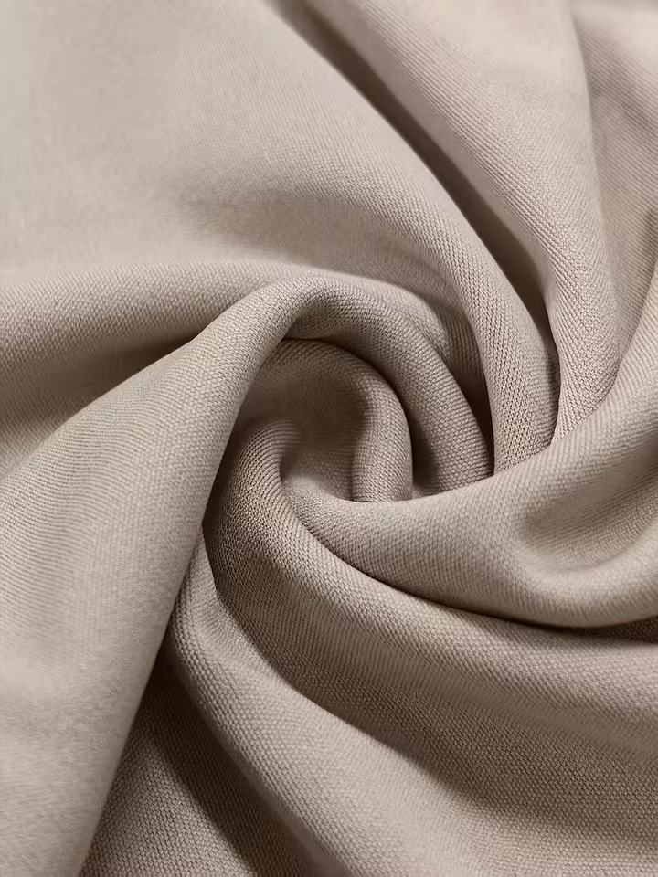 Lia™ | Tuta Eleganza Moderna