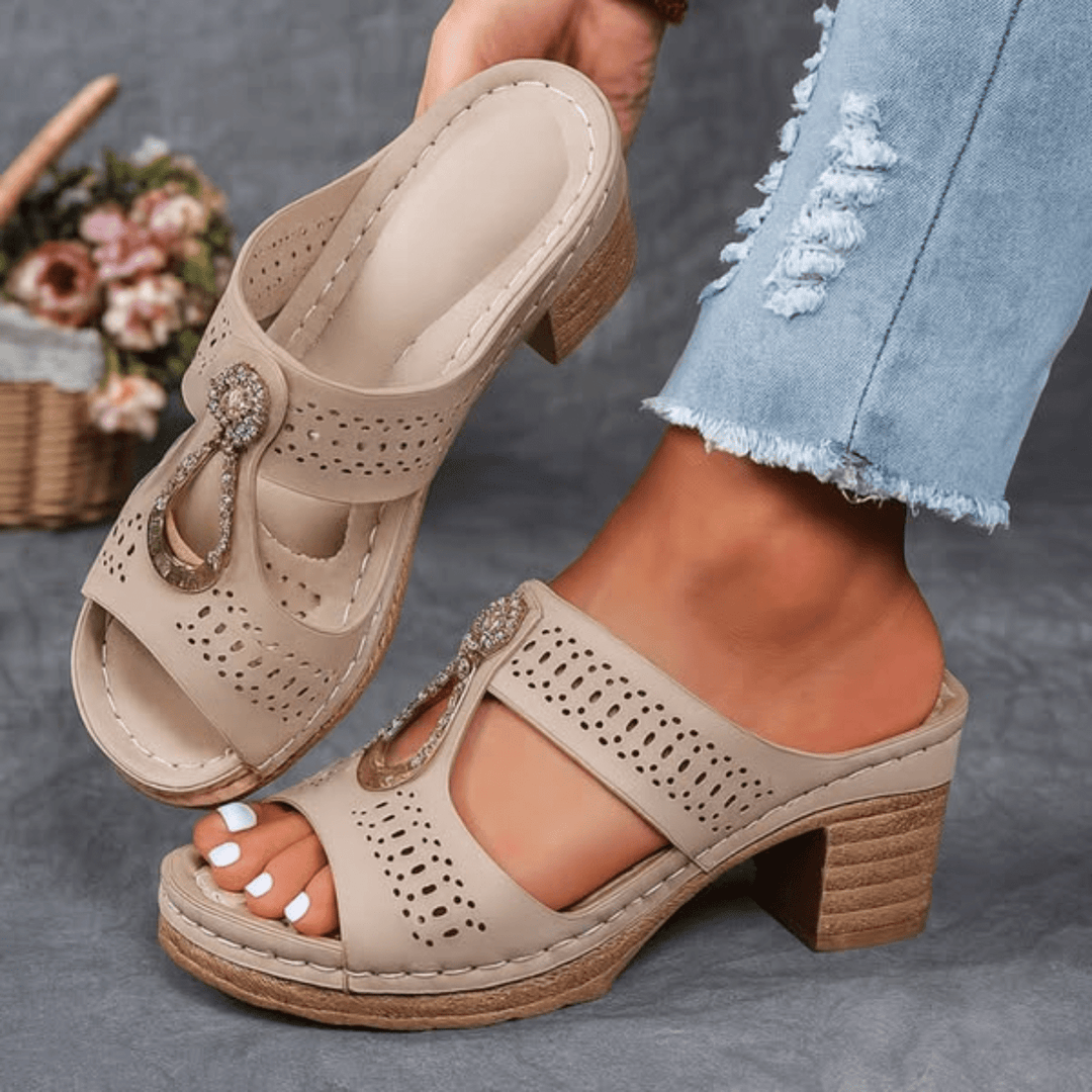 Isabella – Sandalo Elegante con Tacco